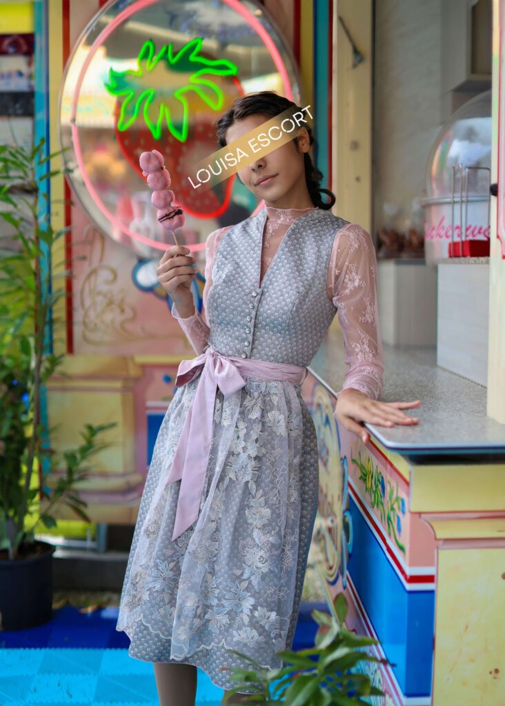 Escort Service Agentur München escort Dame escort girl escort ladies escort girls Munich escort Lara 3